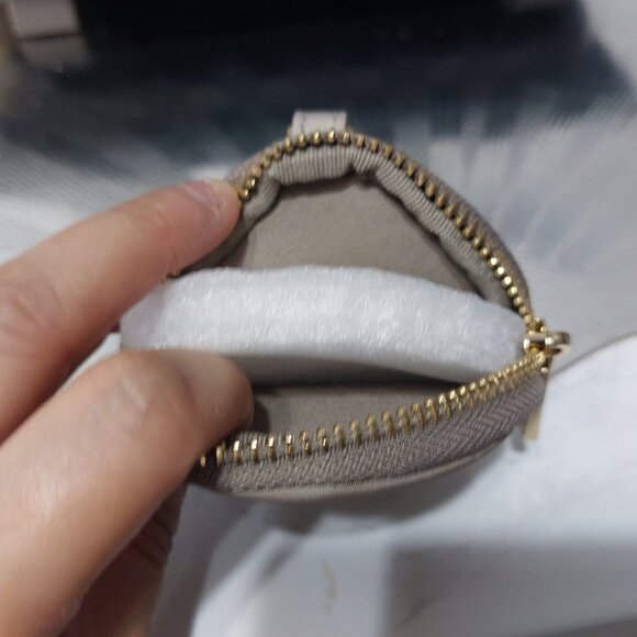 Round Mini Clip On Bag Coin Purse Mini Wallet Waterproof Cute Practical - Picture 4 of 6